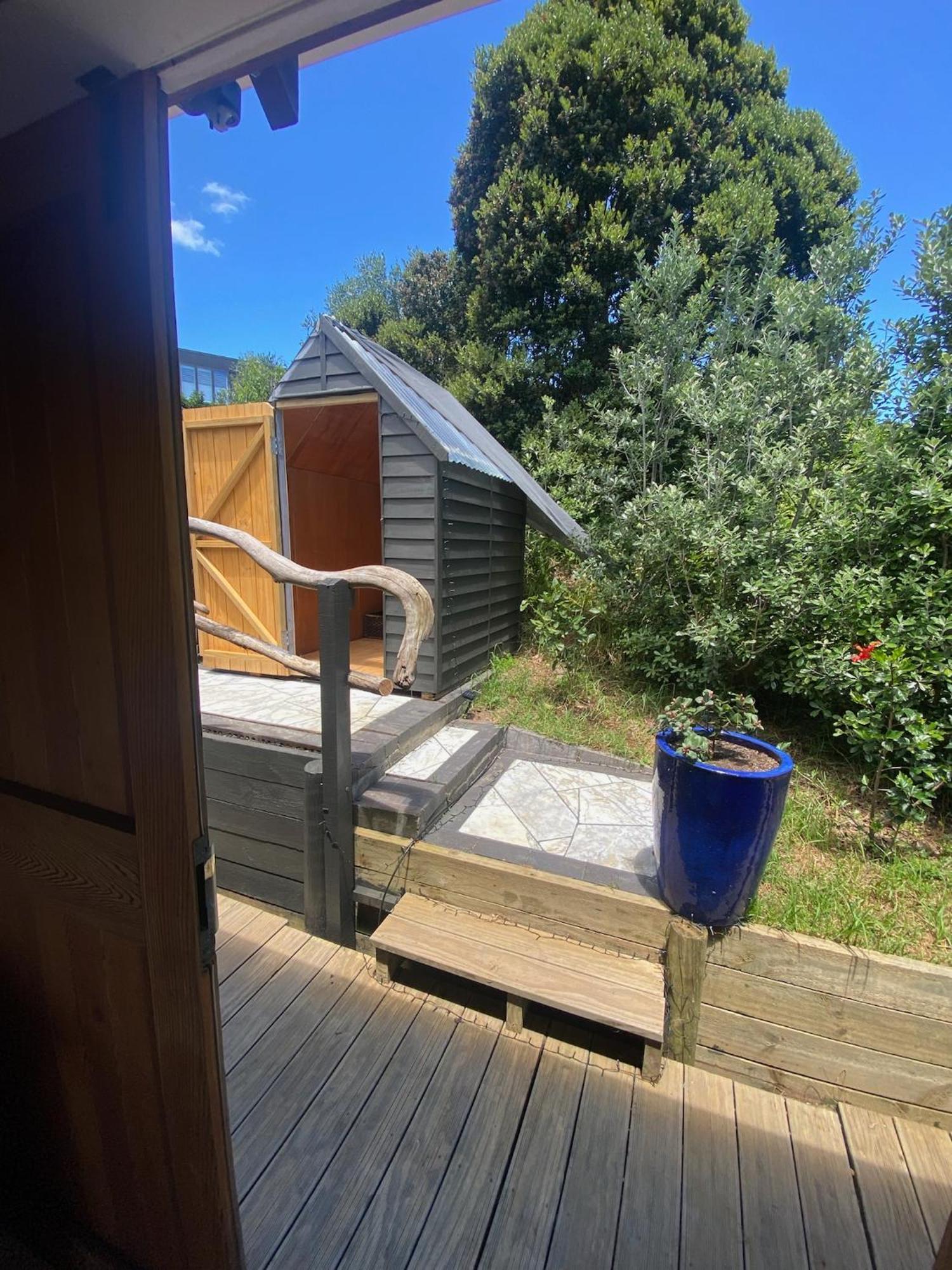 Kereru Cabin - Spectacular Seaviews, Rustic, Glamping Eco Adventure Palm Beach Exterior foto